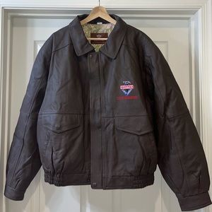 100% leather. Handyman Club of America “lifetime member” brown bomber coat 10/10